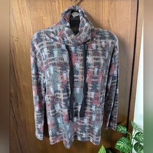 Dantelle Cozy Long Sleeve Lightweight Cowl Neck Abstract Top Size M